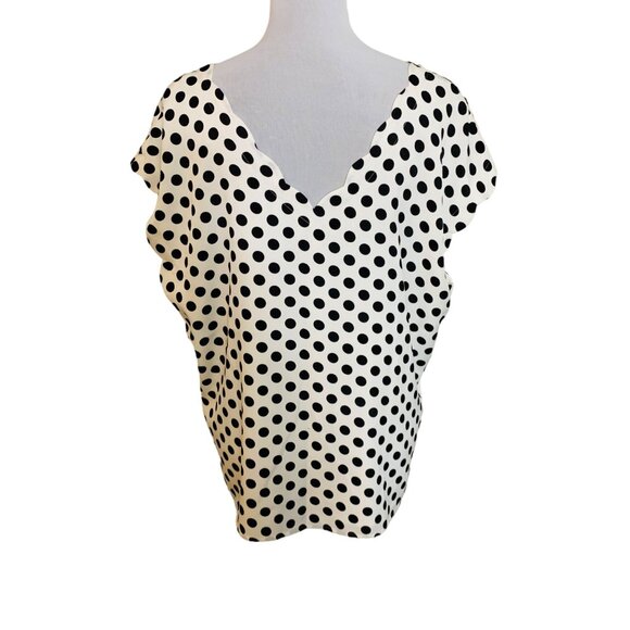 Express Womens Polka Dot Scalloped V Neck Blouse Size XL V Back Cap Sleeve Top - Picture 13 of 13